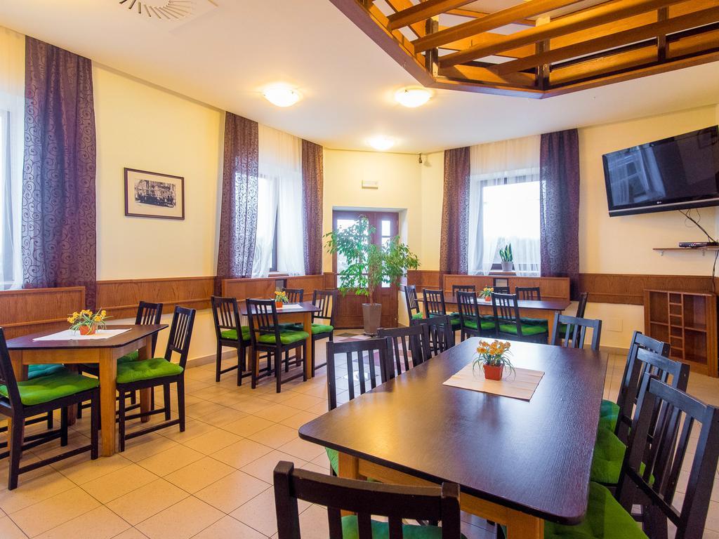 Hotel Brilliant Praag Buitenkant foto